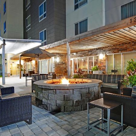 Towneplace Suites By Marriott Jacksonville East Экстерьер фото